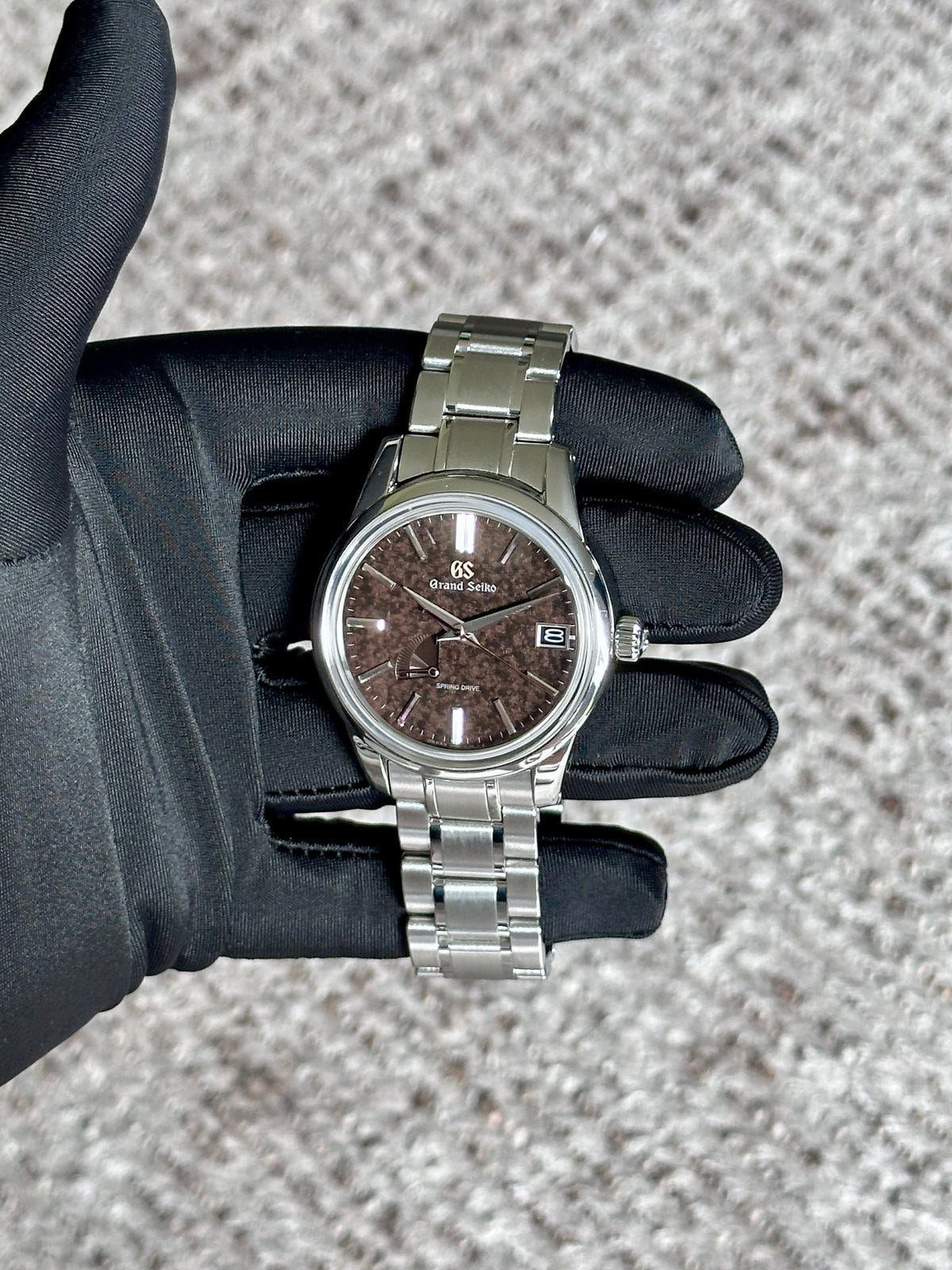 Grand Seiko Heritage Collection “Mt Fuji Volcanic Red” Rare limited edition (300 pieces) Ref. SBGA455G