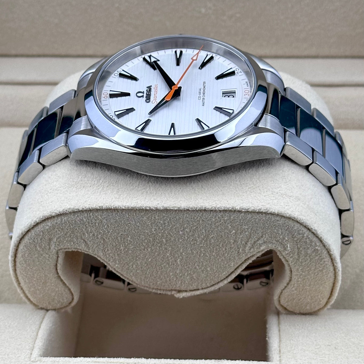 Omega Seamaster Aqua Terra 150M 41mm Steel Ref: 220.10.41.21.02.001