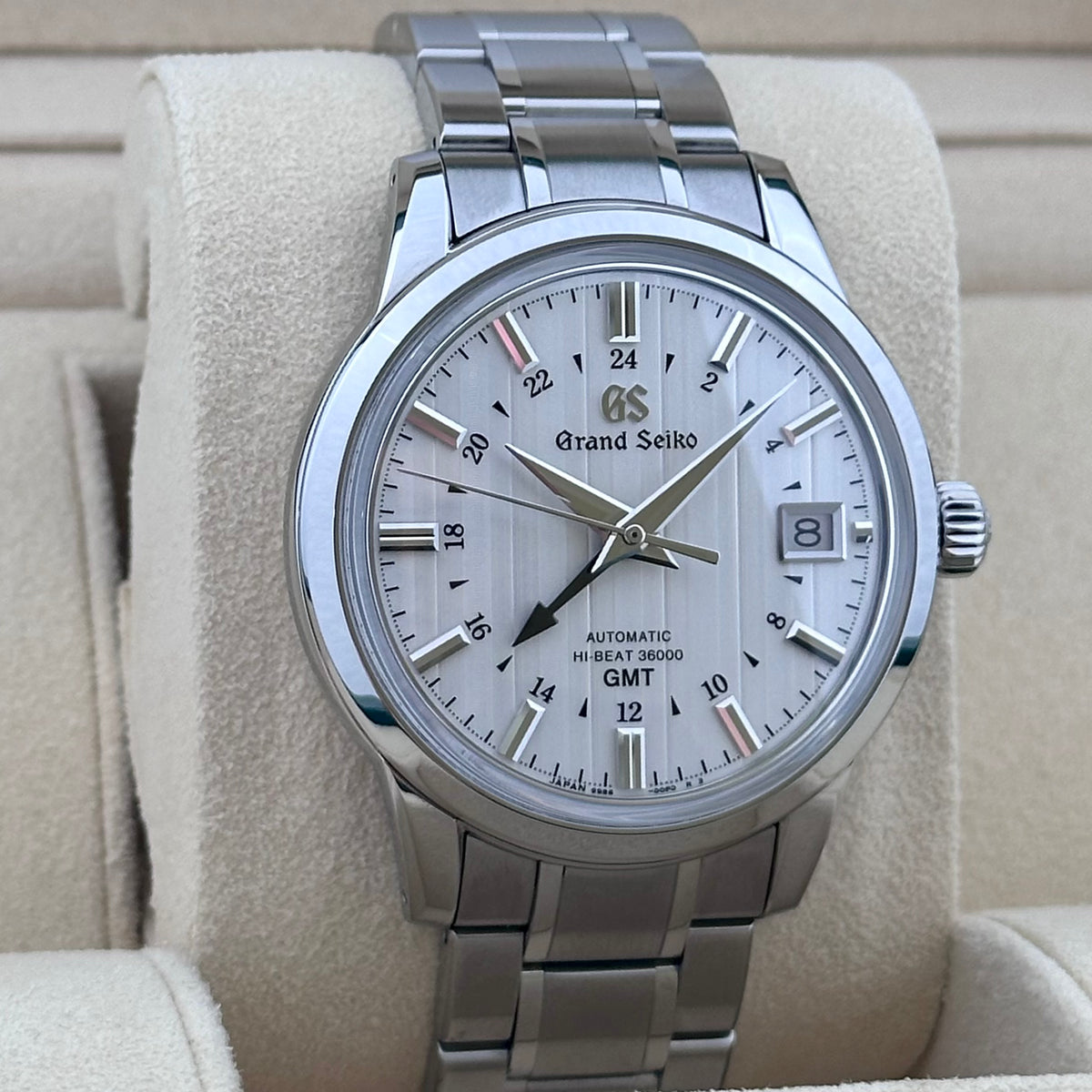 Grand Seiko Elegance Collection Yukigesho Dial Ref. SBGJ271