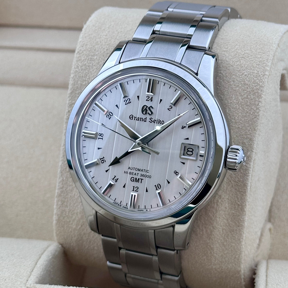 Grand Seiko Elegance Collection Yukigesho Dial Ref. SBGJ271