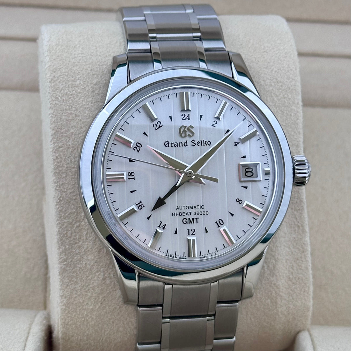Grand Seiko Elegance Collection Yukigesho Dial Ref. SBGJ271