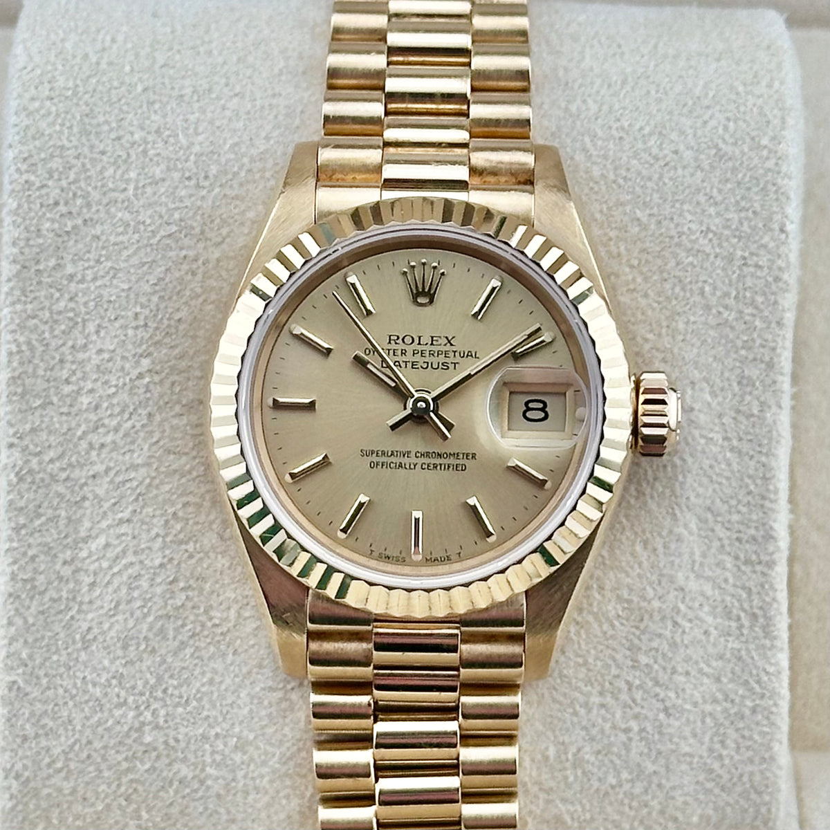 Rolex Lady-Datejust 26mm 18k Yellow Gold Champagne Dial Ref. 69178