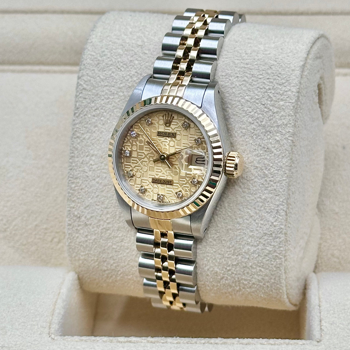 Rolex Lady-Datejust 26 Anniversary Diamond Dial, Fluted Bezel, Two-Tone Jubilee Ref. 69173
