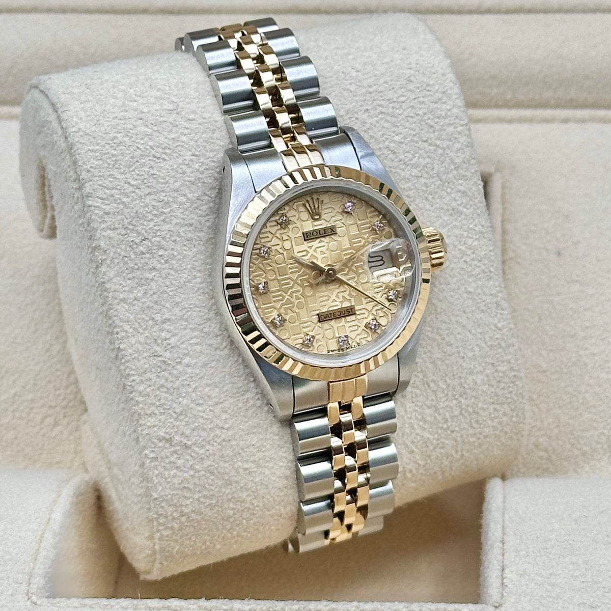 Rolex Lady-Datejust 26 Anniversary Diamond Dial, Fluted Bezel, Two-Tone Jubilee Ref. 69173
