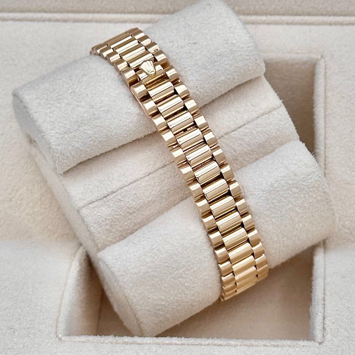 Rolex Lady-Datejust 26 Champagne Big Diamond Dial Ref. 69178 18k Yellow Gold President