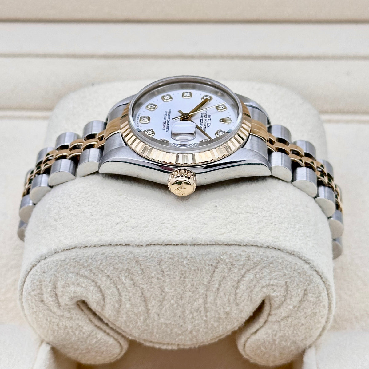 Rolex Lady-Datejust 26 White Diamond Dial, Fluted Bezel, Two-Tone Jubilee Ref. 69173