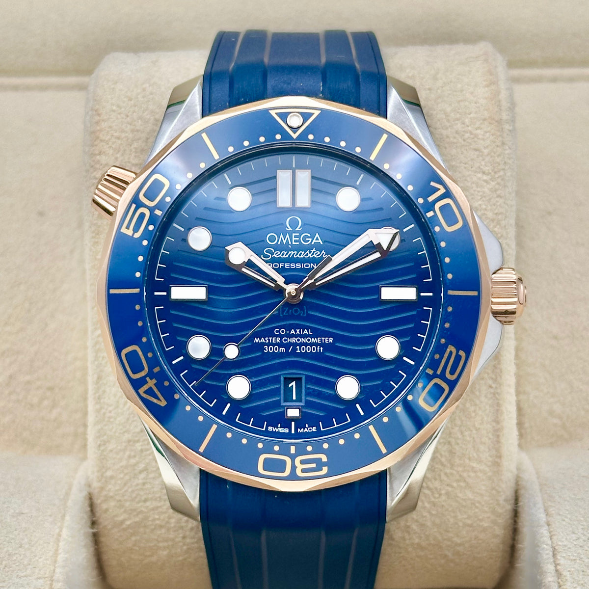Omega Seamaster Diver 300M Blue Wave Dial Ref. 210.22.42.20.01.002