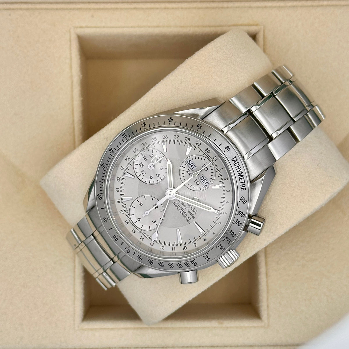 Omega Speedmaster Triple Date Ref. 3221.30.00