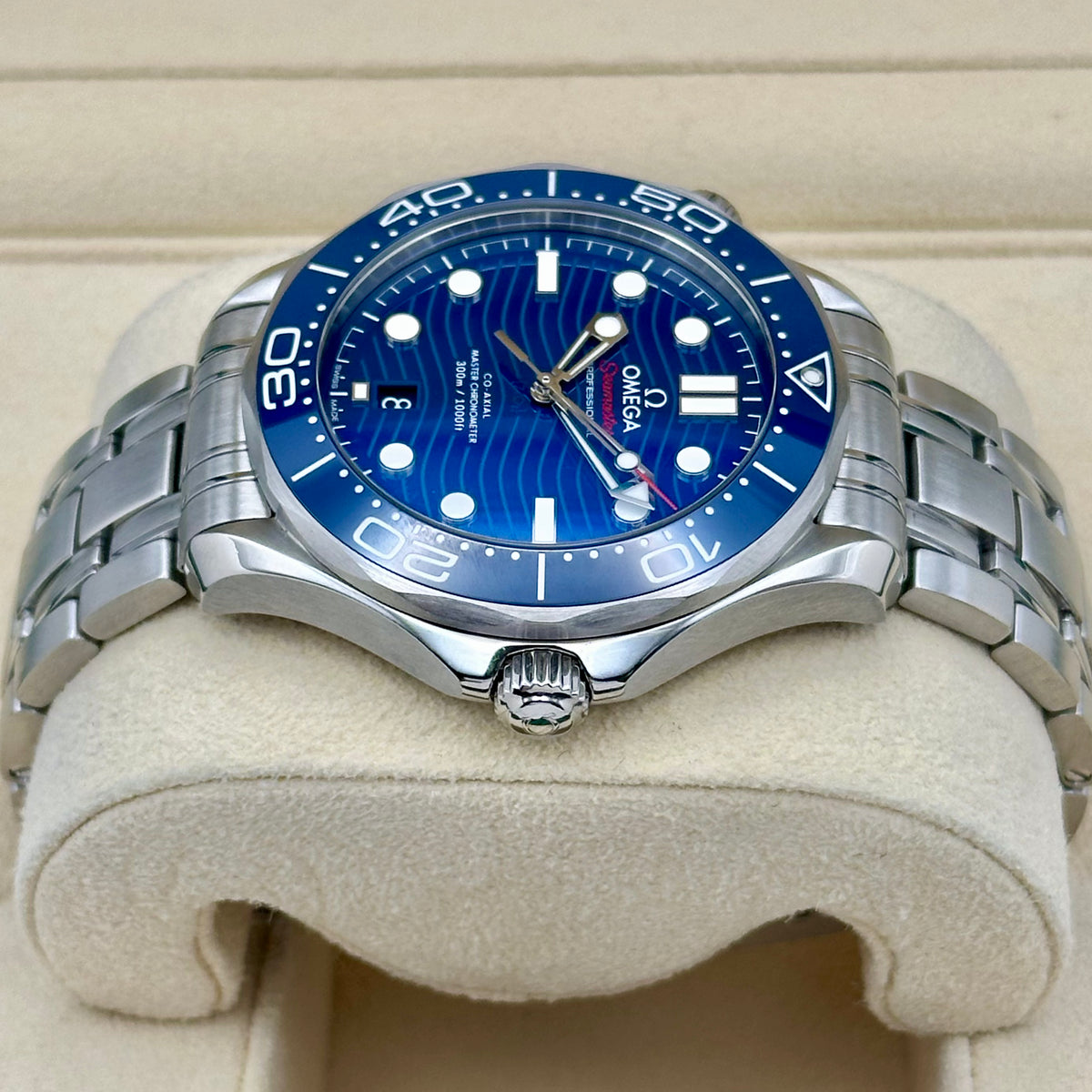 Seamaster 300 Blue Ceramic Ref 210.30.42.20.03.001