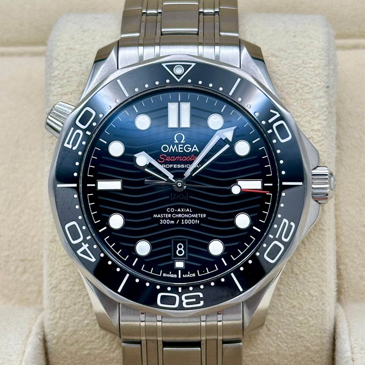 Seamaster 300 Black Ceramic Ref 210.32.42.20.01.001