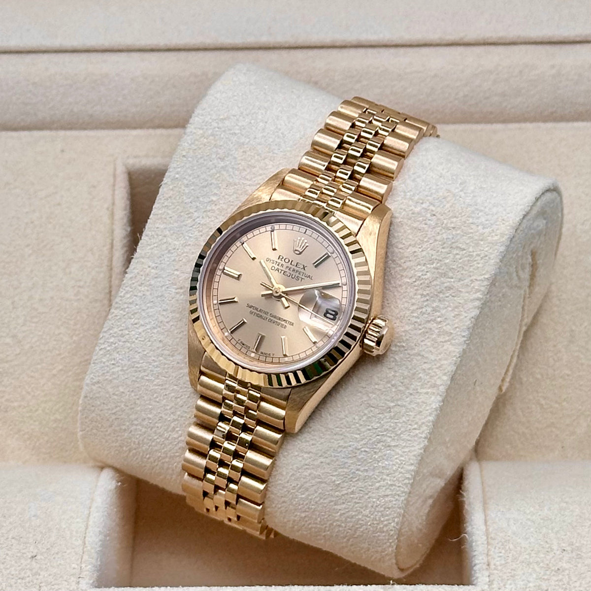 Rolex Lady-Datejust 26mm 18k Yellow Gold Champagne Stick Dial Jubilee Ref. 69178