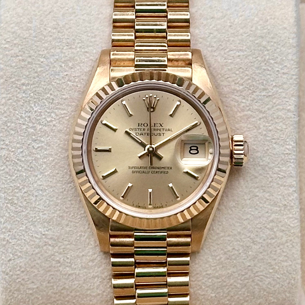 Rolex Lady-Datejust 26mm 18k Yellow Gold Champagne Dial Ref. 68178