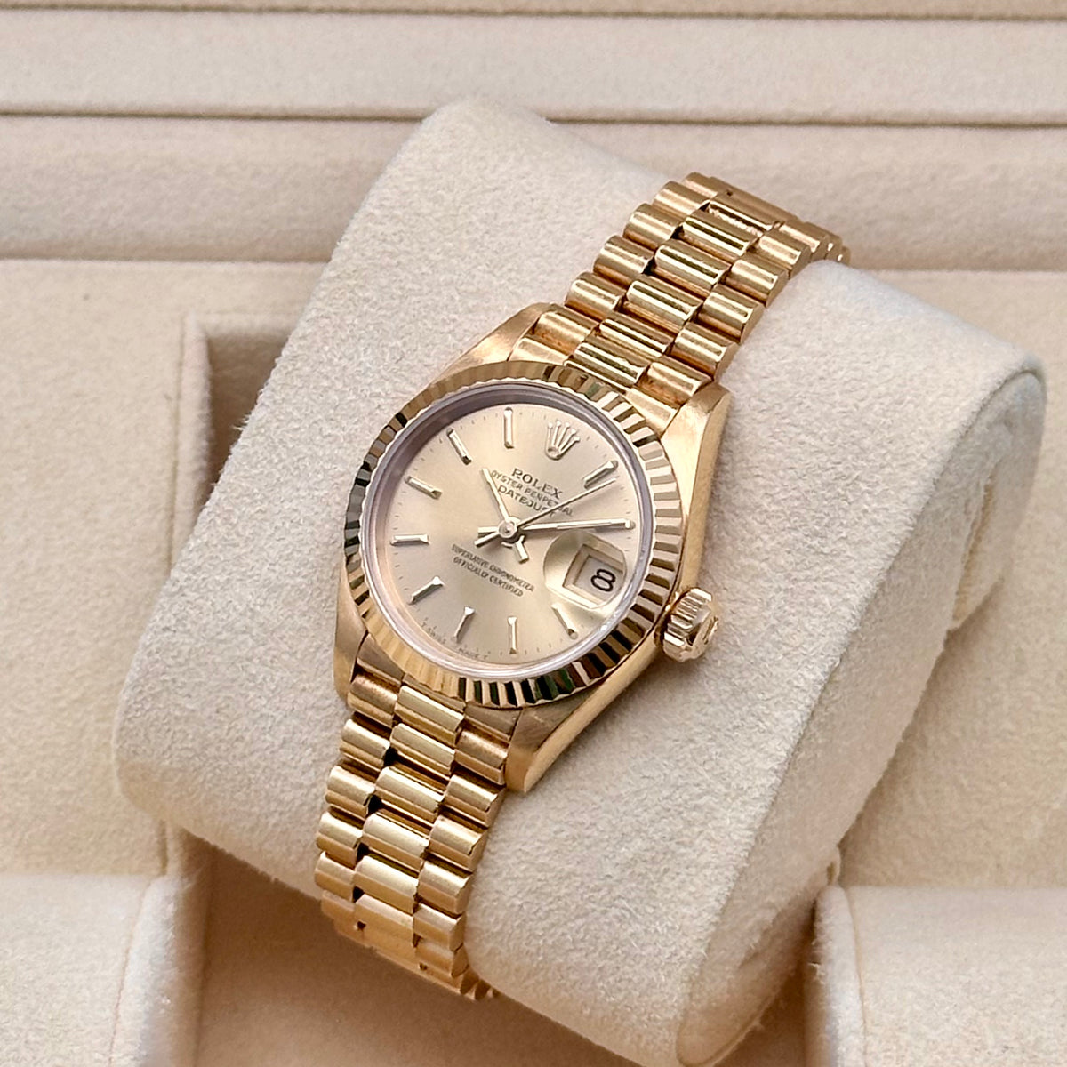 Rolex Lady-Datejust 26mm 18k Yellow Gold Champagne Dial Ref. 68178