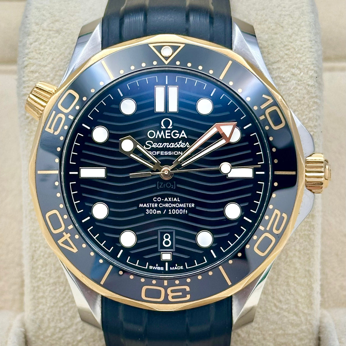 Omega Seamaster Diver 300M Black Dial Ref. 210.22.42.20.01.001