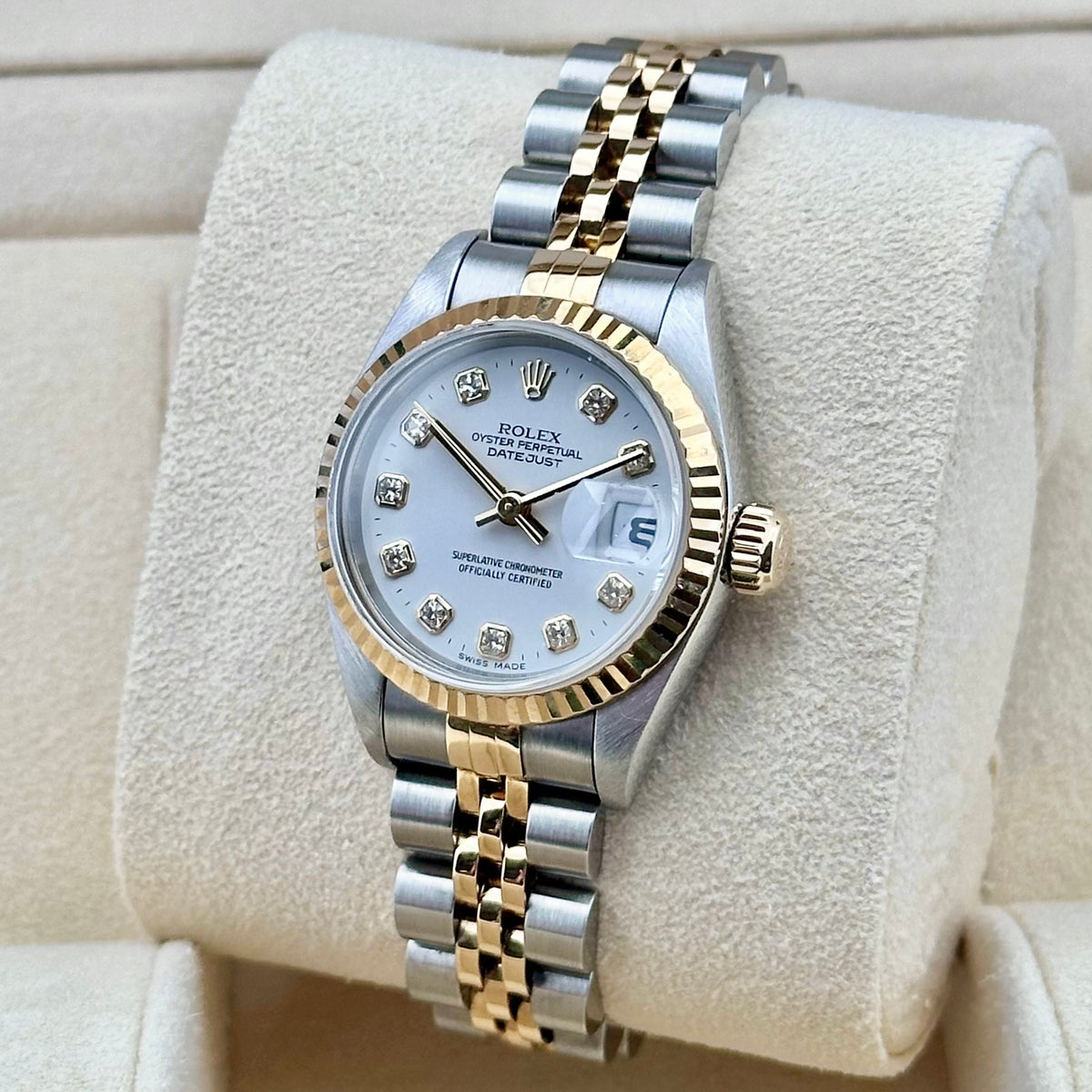 Rolex Lady-Datejust 26 White Diamond Dial, Fluted Bezel, Two-Tone Jubilee Ref. 69173