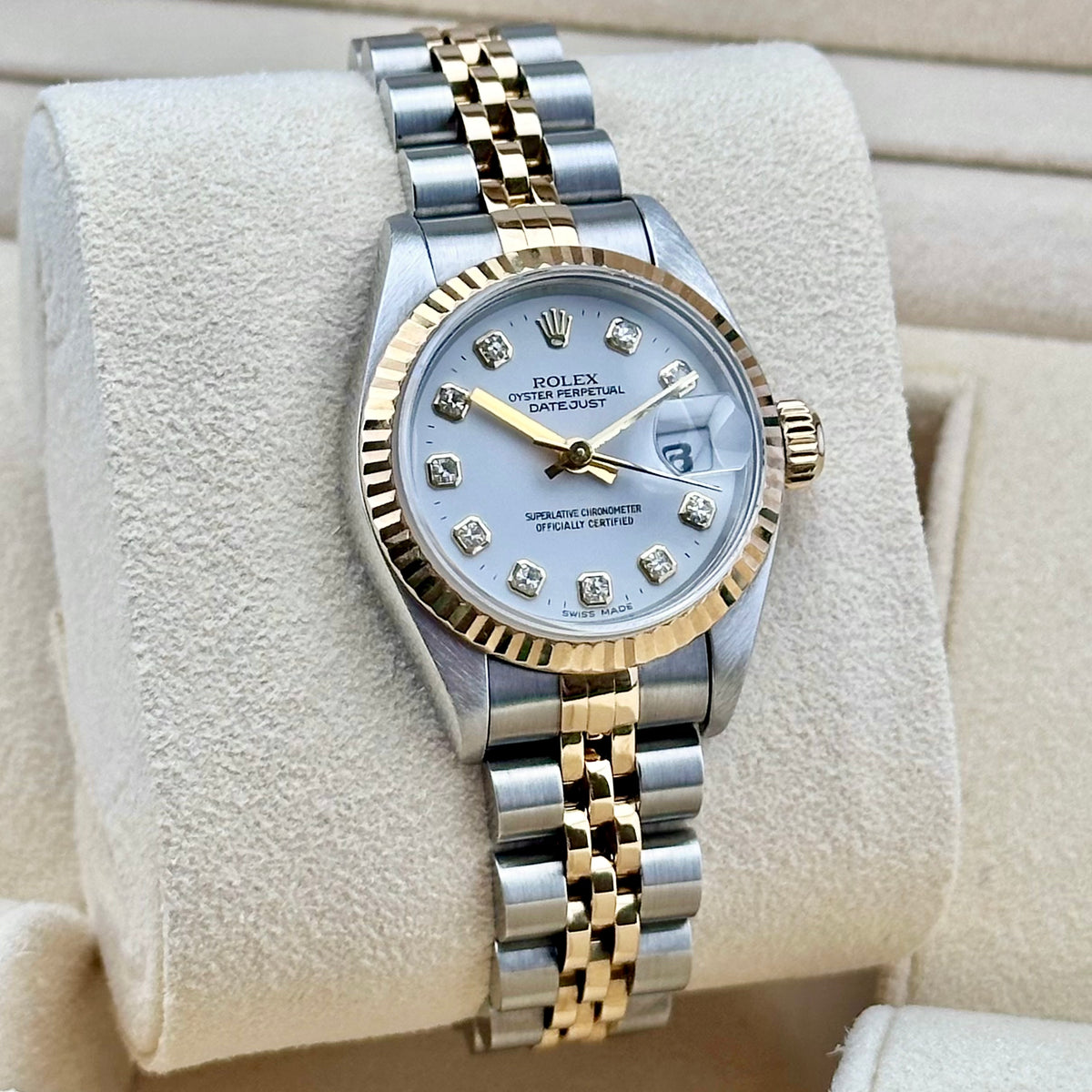 Rolex Lady-Datejust 26 White Diamond Dial, Fluted Bezel, Two-Tone Jubilee Ref. 69173
